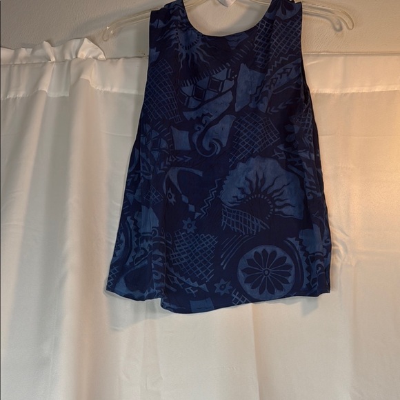 Jonathan Martin Navy Blue Patterned Sleeveless Top - Picture 5 of 6